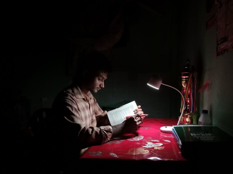 Li Bai Quiet Night Thought Meaning: Line-by-Line Reading and Study Notes
