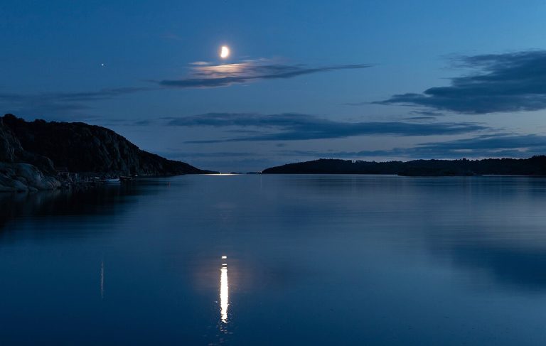 moon over water context for comparing distance, family memory, and translation choices